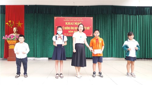 Liên đội tiểu học Kiêu Kỵ tổ chức Khai mạc phát động Hưởng ứng Tuần Lễ hoc tập suốt đời năm 2022
